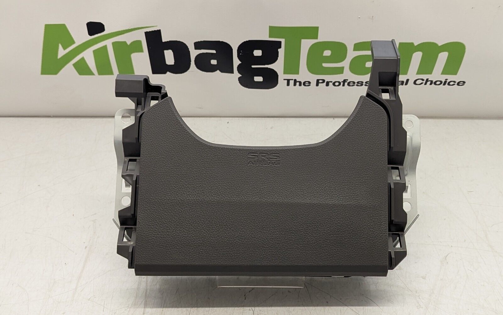 Fiat-Fullback-2017-Onwards-Knee-Airbag-266550391410