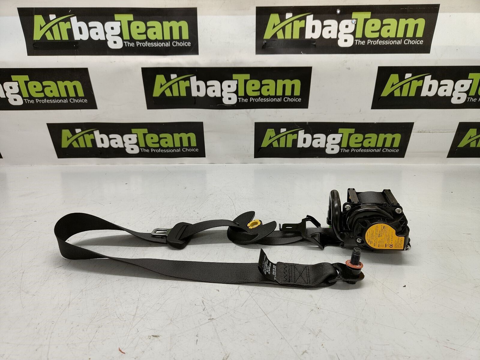 Hyundai-i10-2018-Onwards-OSR-Offside-Driver-Rear-Seatbelt-255780646320