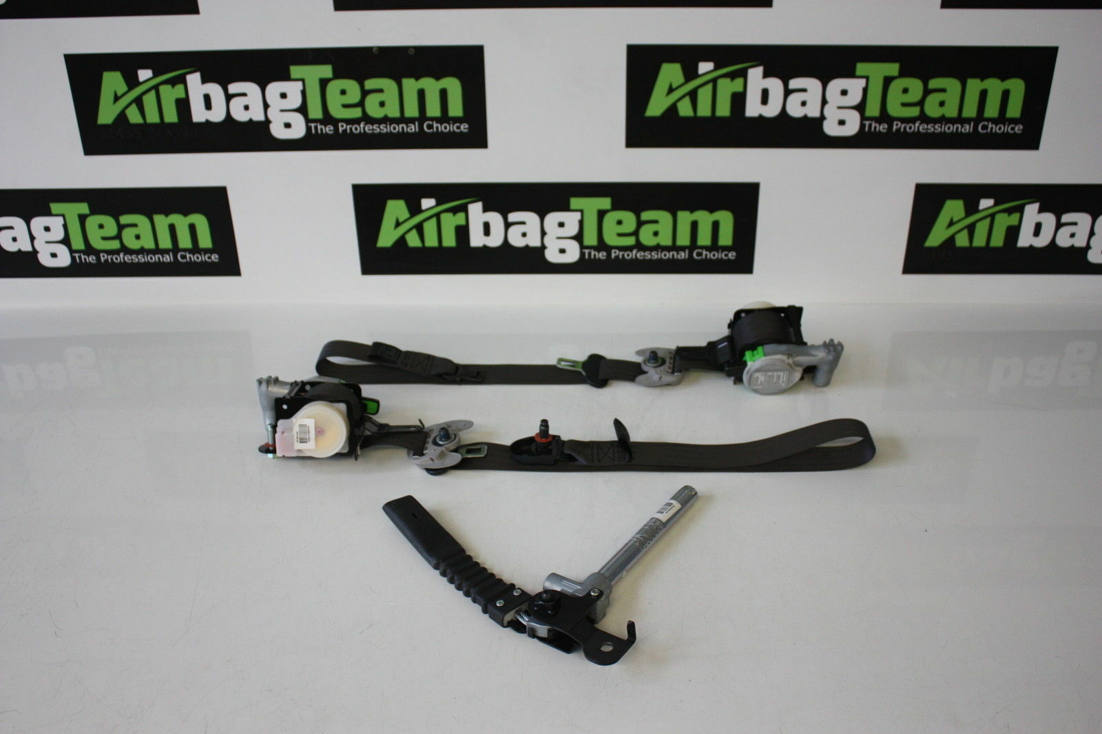 Kia-Soul-2008-2014-NSF-Nearside-Passenger-Front-Seatbelt-255340434980