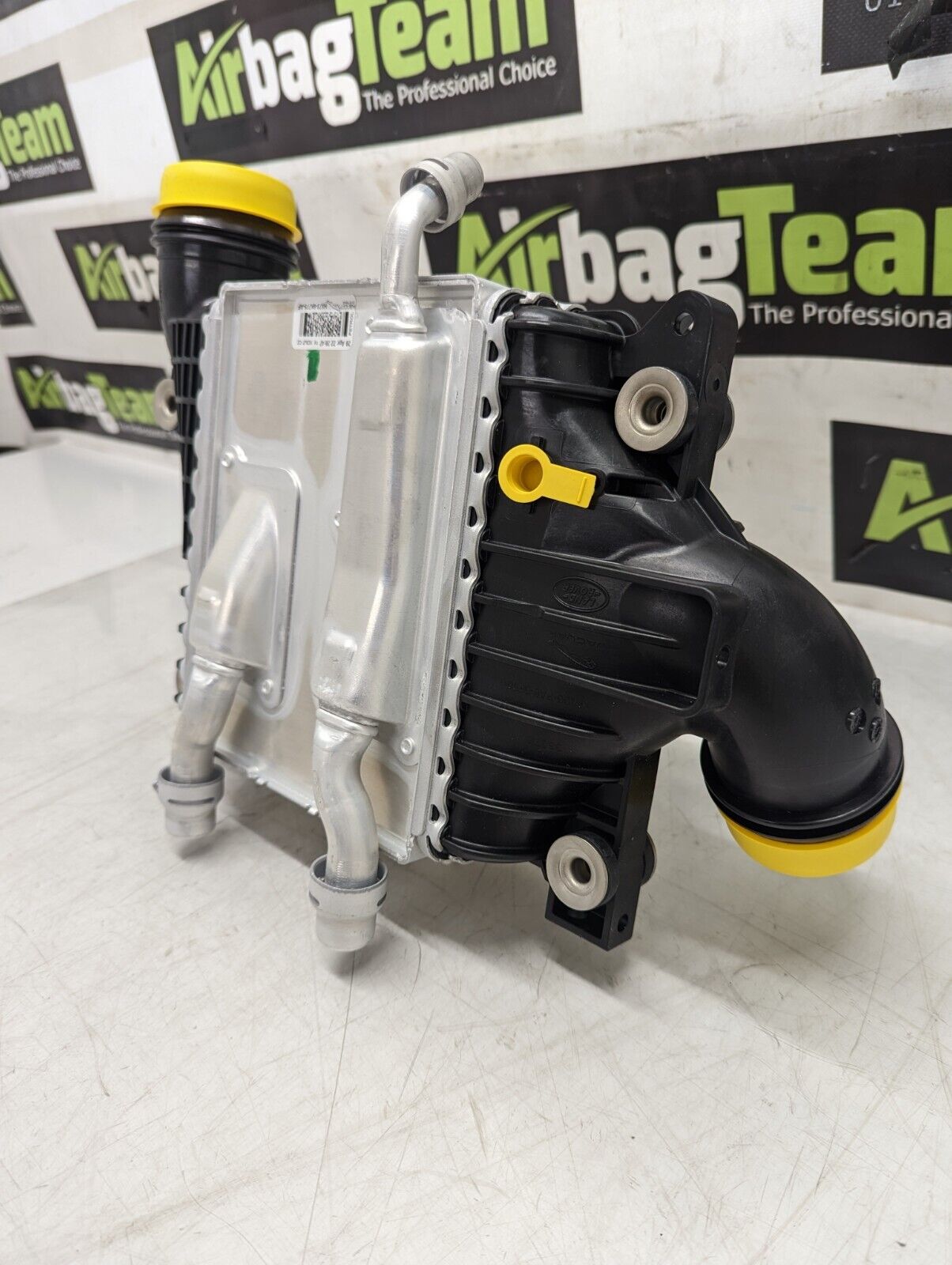 Land-Rover-Range-Rover-Jaguar-20L-Petrol-Intercooler-LR139052-HX73-6K775-AF-256421077450-3