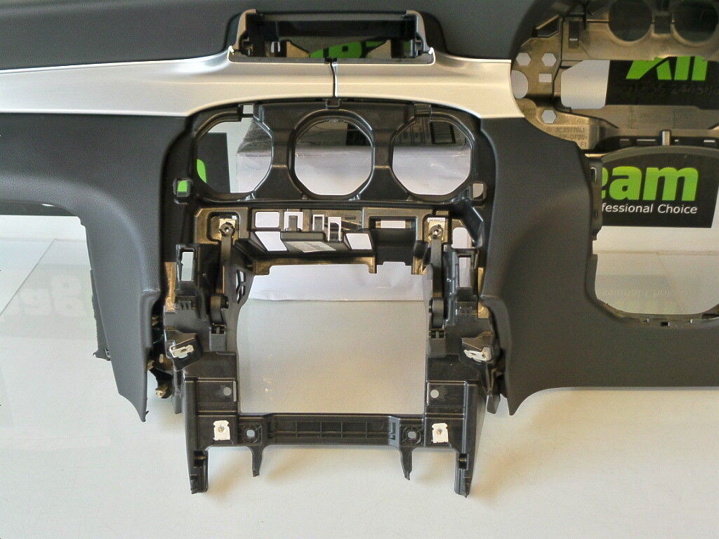 Mercedes-GLC-2016-Onwards-Dashboard-Black-253370816560-8