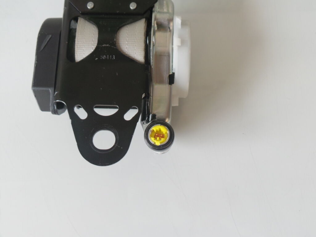 Nissan-Leaf-2010-2017-OSF-Offside-Driver-Front-Seatbelt-266133794350-2