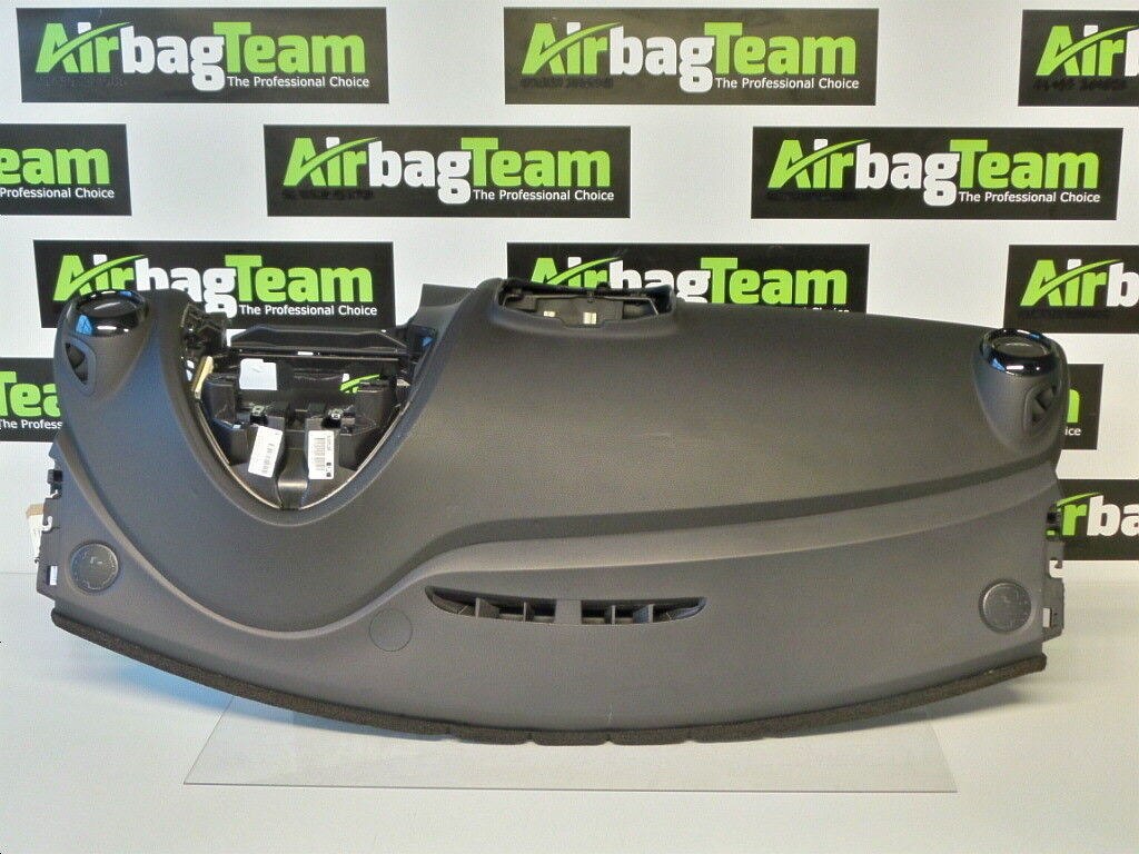 Renault-Clio-2013-Onwards-Dashboard-Black-253387120010