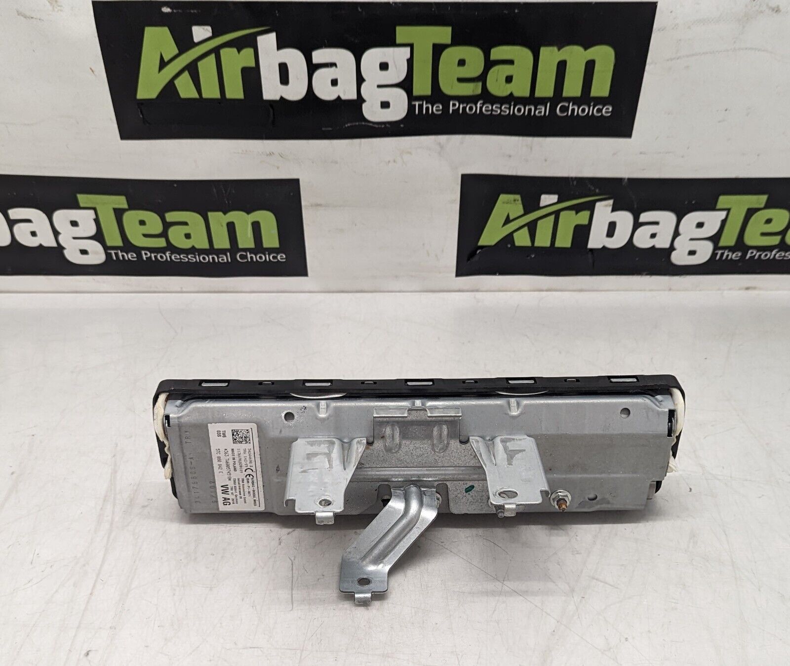 VW-Volkswagen-Touran-2015-Onwards-Knee-Airbag-256183449660-2