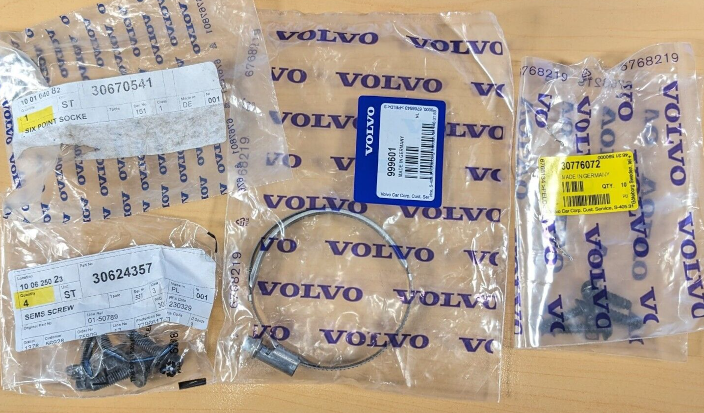 Volvo-Miscellaneous-Flange-Sems-screwsSix-Point-SocketJubilee-ClipPlastic-Nut-256332386190-2