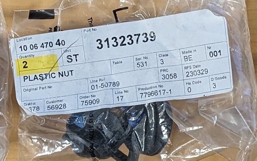 Volvo-Miscellaneous-Flange-Sems-screwsSix-Point-SocketJubilee-ClipPlastic-Nut-256332386190-7