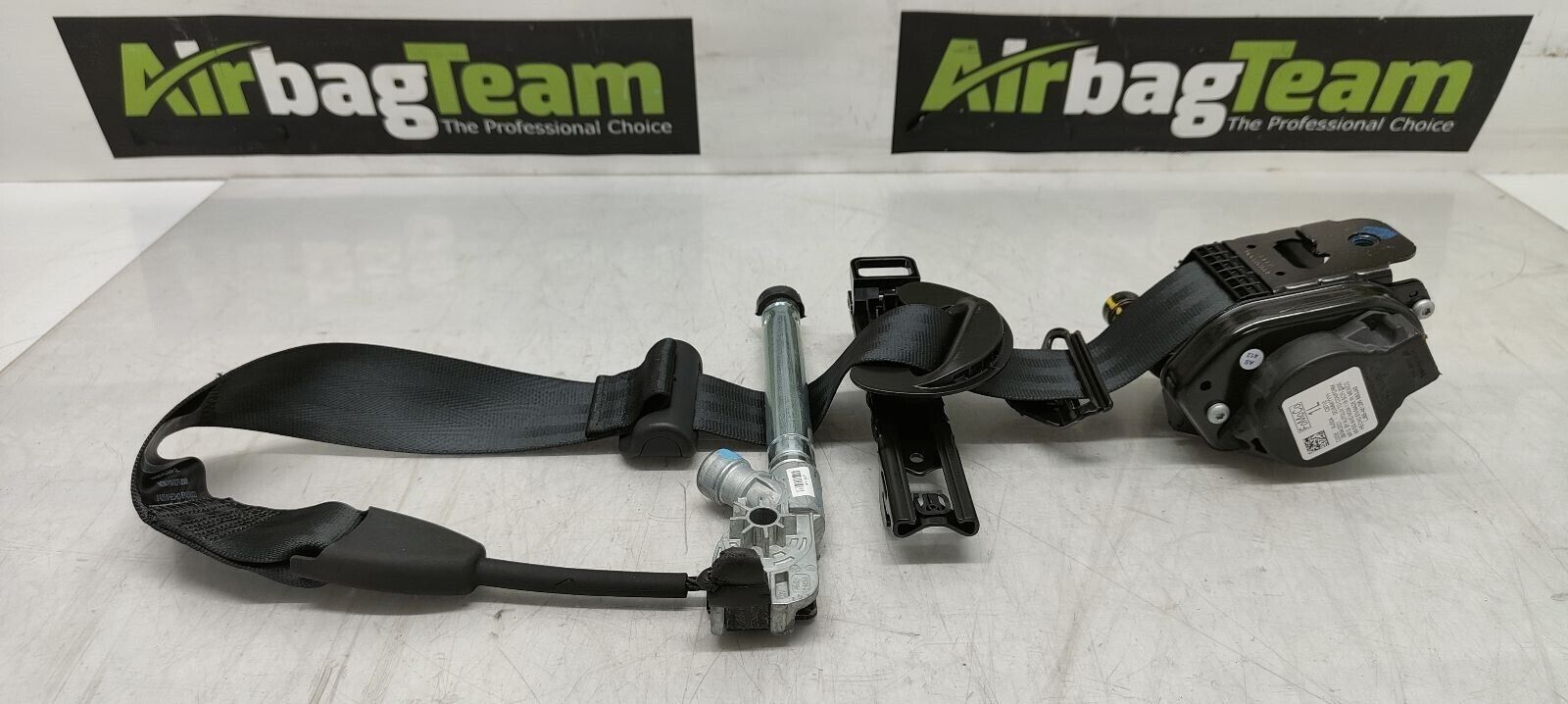 Ford-Mustang-Mach-E-21-On-Airbag-Kit-Driver-Passenger-Dashboard-Seatbelt-255828848871-8