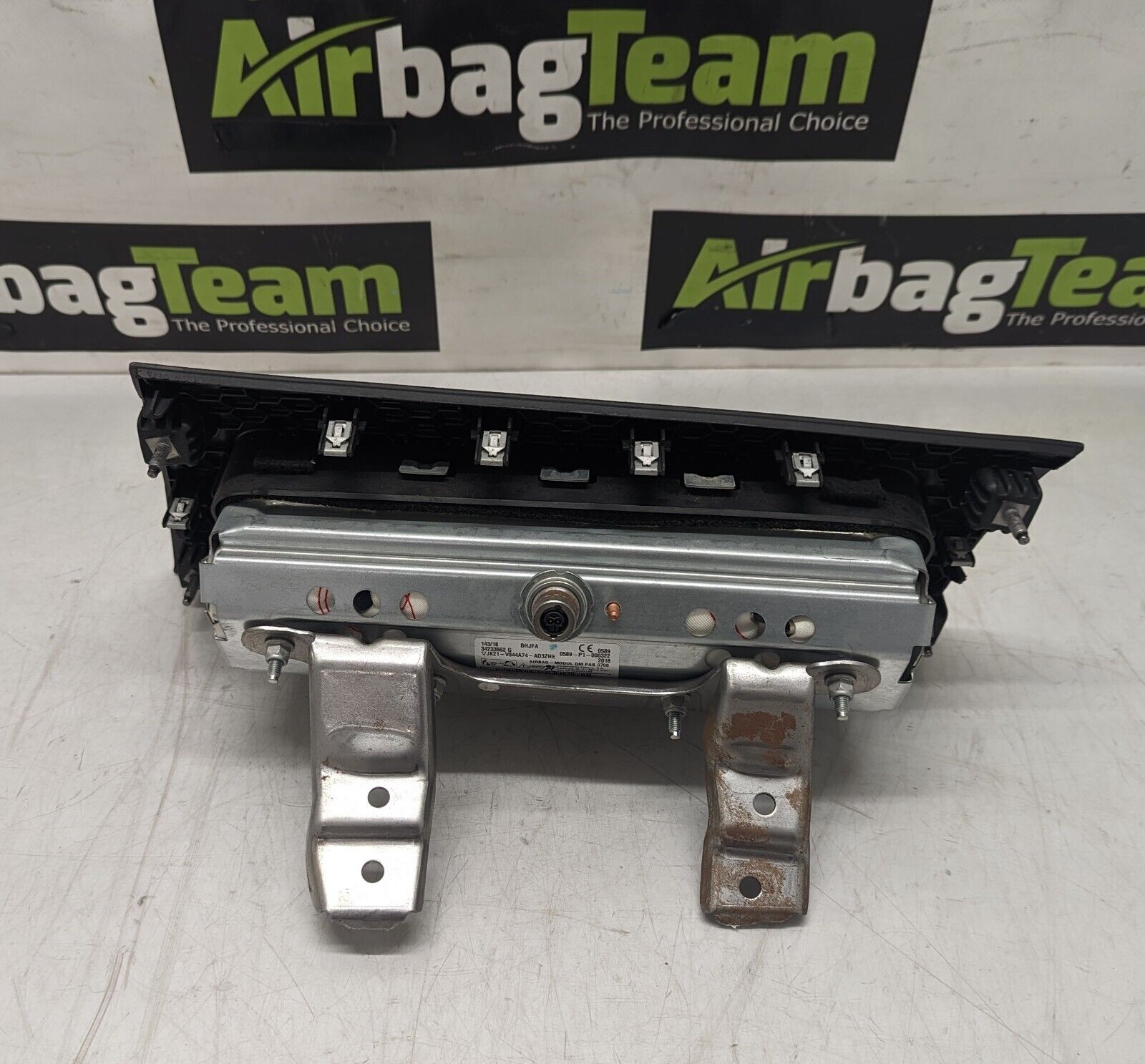 Ford-Transit-MK8-Facelift-2018-On-NSF-Nearside-Pass-Front-Airbag-Repair-Service-256121723981-3