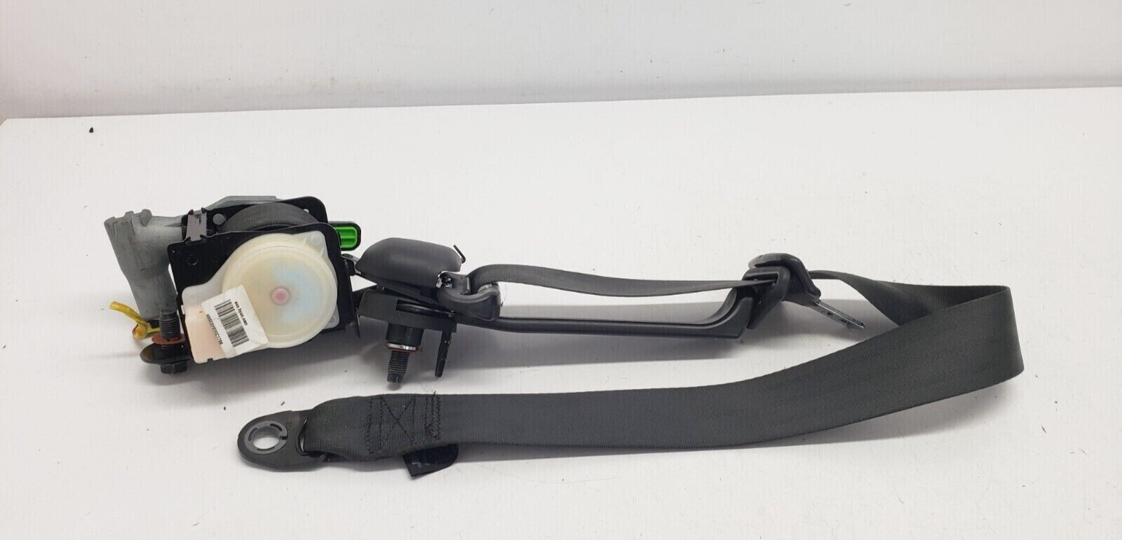 Hyundai-Veloster-2012-Onwards-NSF-Nearside-Passenger-Front-Seatbelt-255764282181