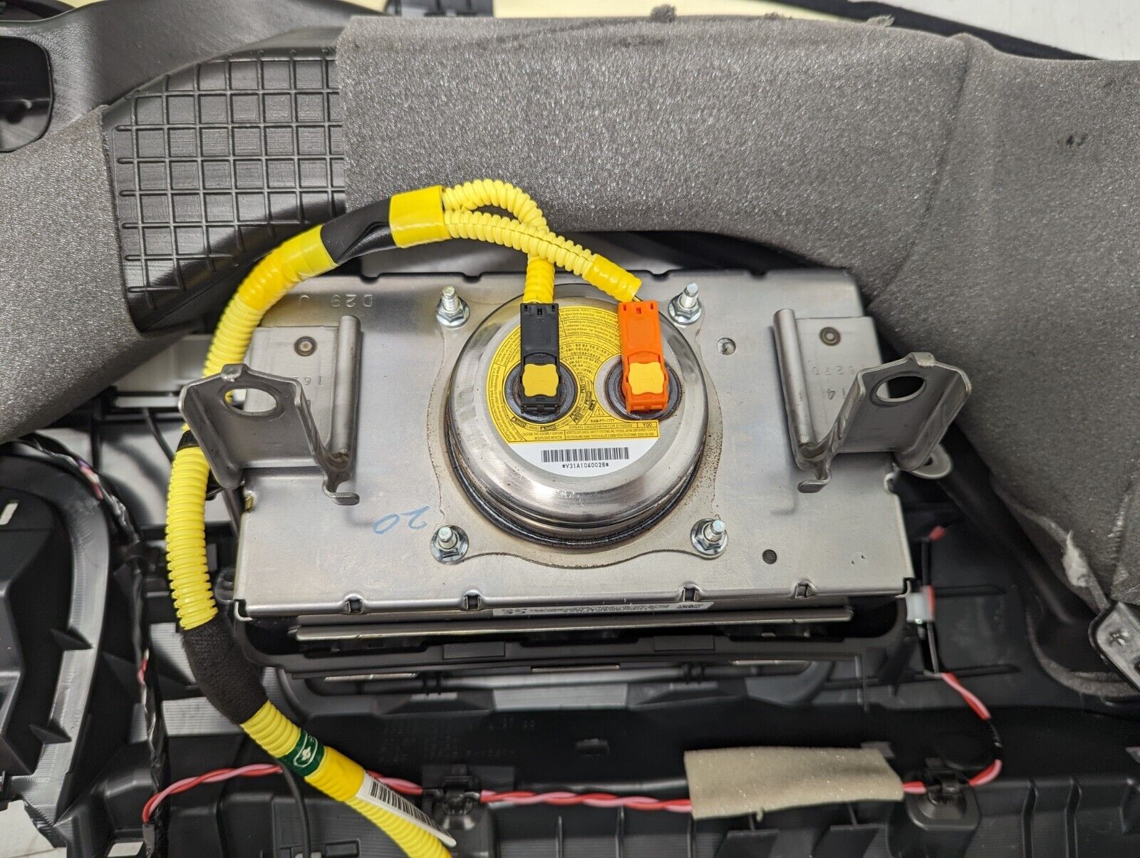 Lexus-NX300H-2018-On-Airbag-Kit-Driver-Passenger-Dashboard-Seatbelt-Knee-ECU-255989149351-4