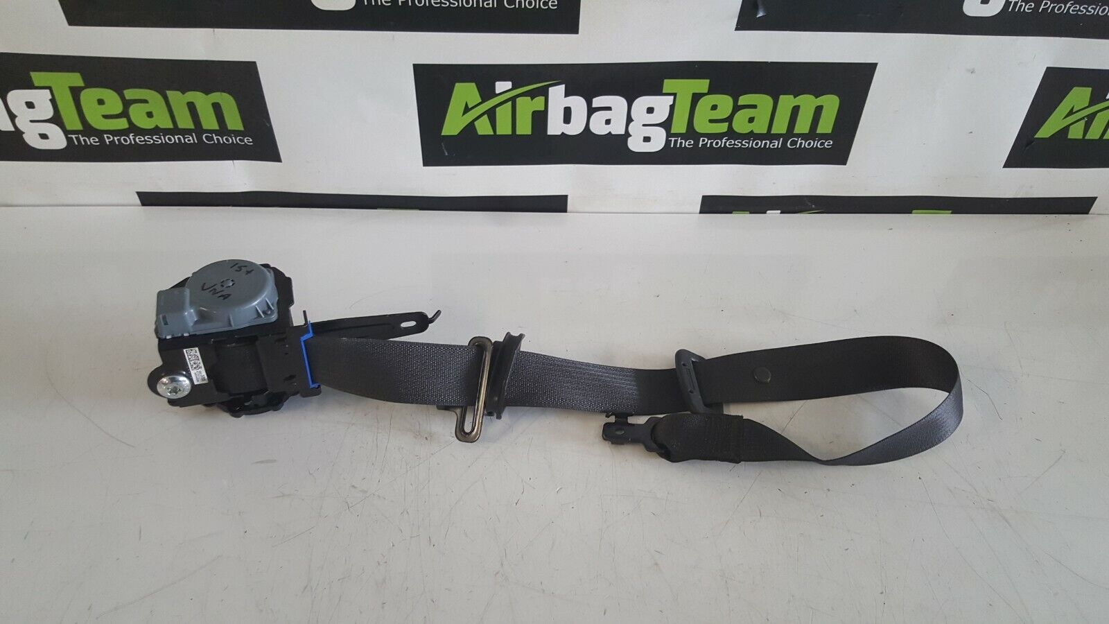 Genuine-Vauxhall-Viva-2015-On-Front-OS-Driver-Side-Seat-Belt-255786221242-2