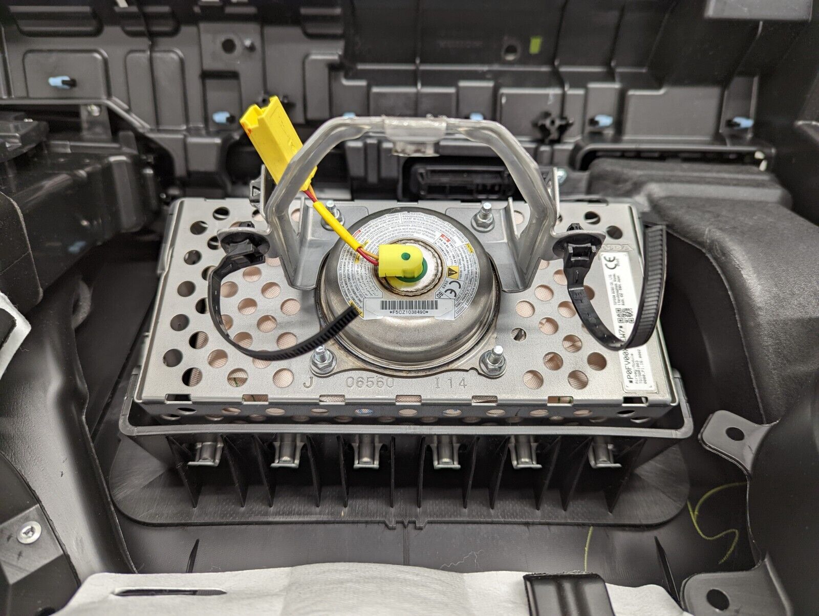 Honda-HRV-2021-Onwards-Airbag-Kit-Driver-Passenger-Dashboard-Seatbelt-ECU-255787442302-5