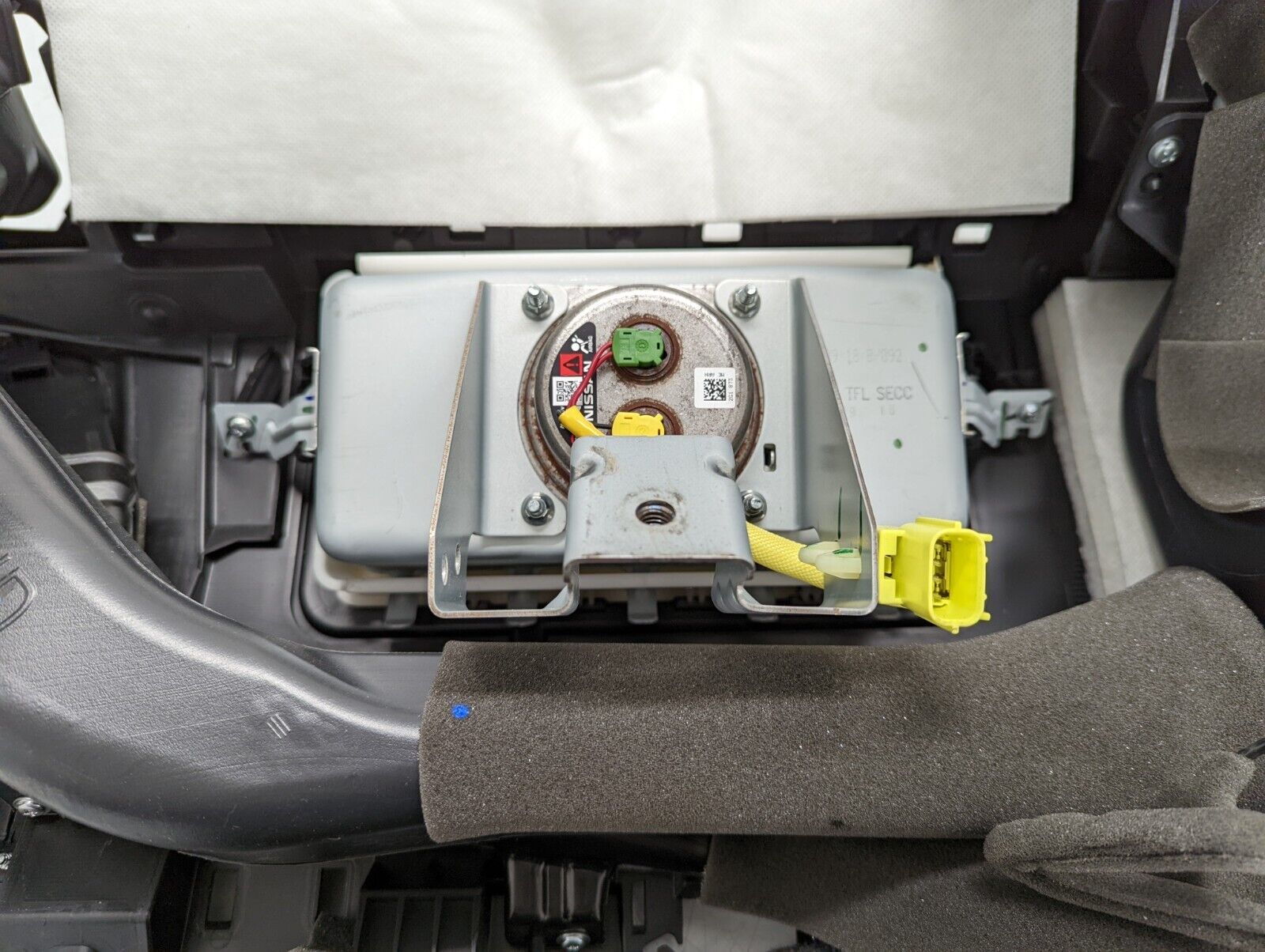 Mercedes-X-Class-2017-2020-NSF-Nearside-Passenger-Front-Airbag-255914203762