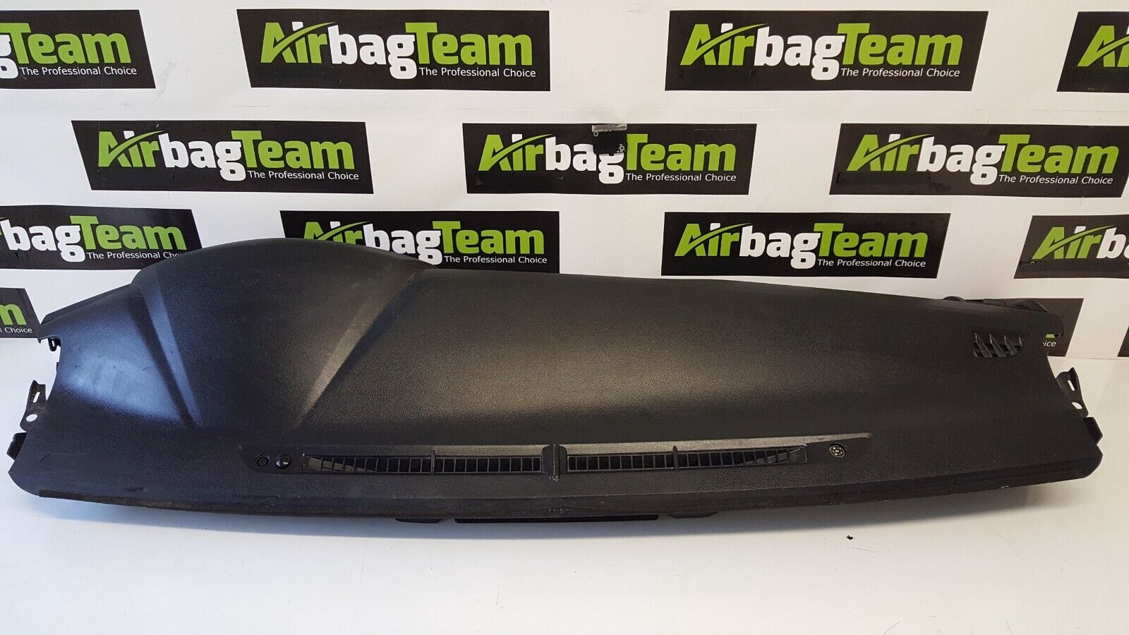 Toyota-Hilux-2016-Onwards-Dashboard-255946992102