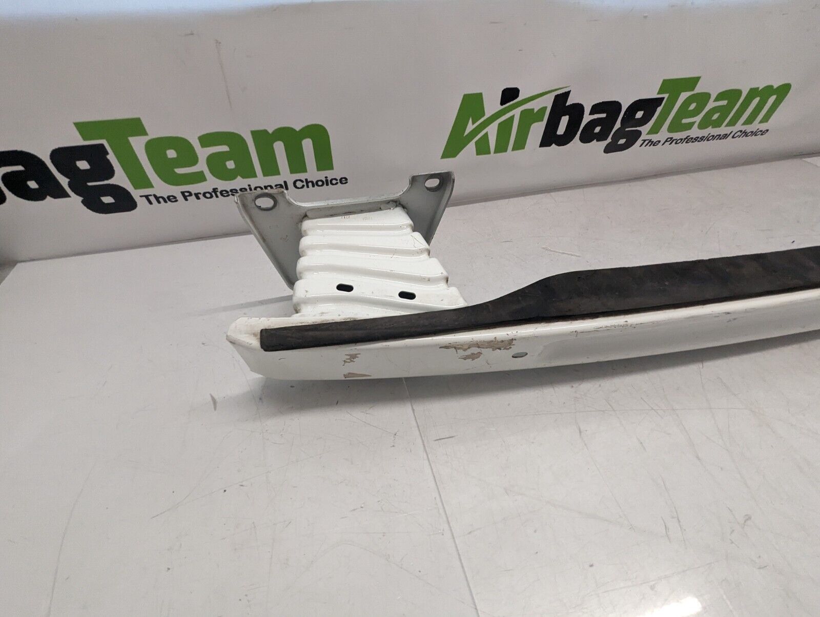 Vauxhall-Combo-2013-Onwards-Rear-Crash-Bar-256108386602-2