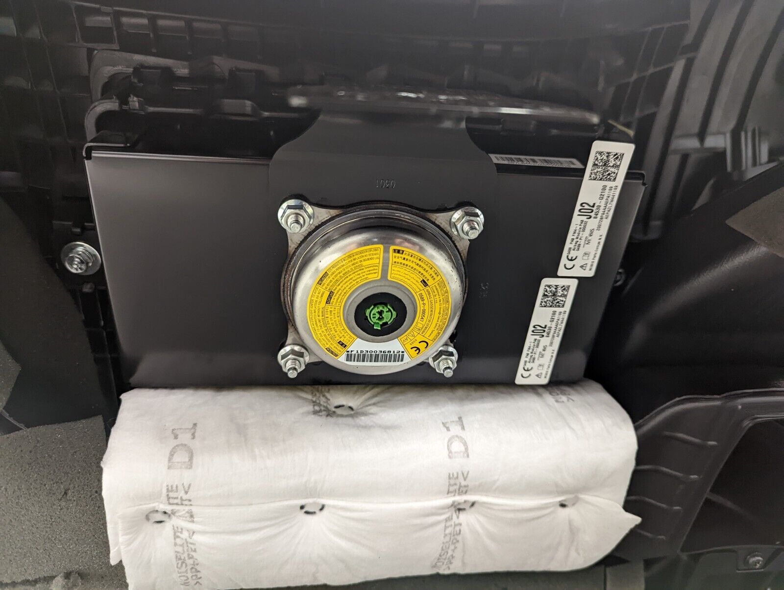 Hyundai-Ioniq-2020-On-Airbag-Kit-Dashboard-Driver-Passenger-Seatbelt-ECU-255711390763-4