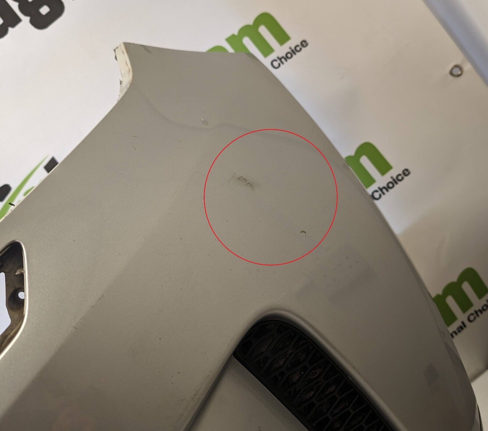 Land-Rover-Discovery-L462-17-On-Indus-Silver-Front-Bumper-HY32-17F003-AAWBAW-256321043183-10