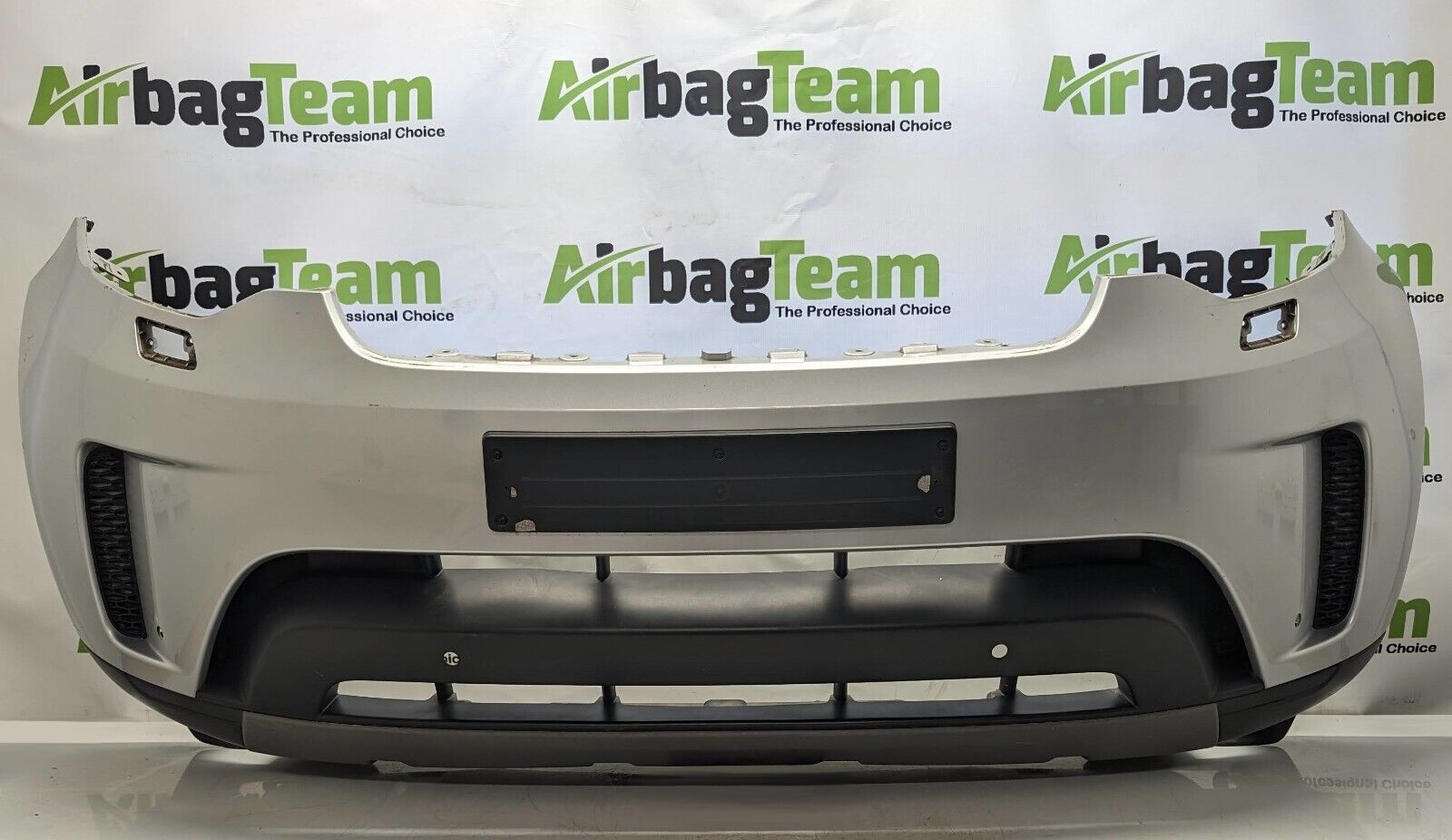 Land-Rover-Discovery-L462-17-On-Indus-Silver-Front-Bumper-HY32-17F003-AAWBAW-256321043183