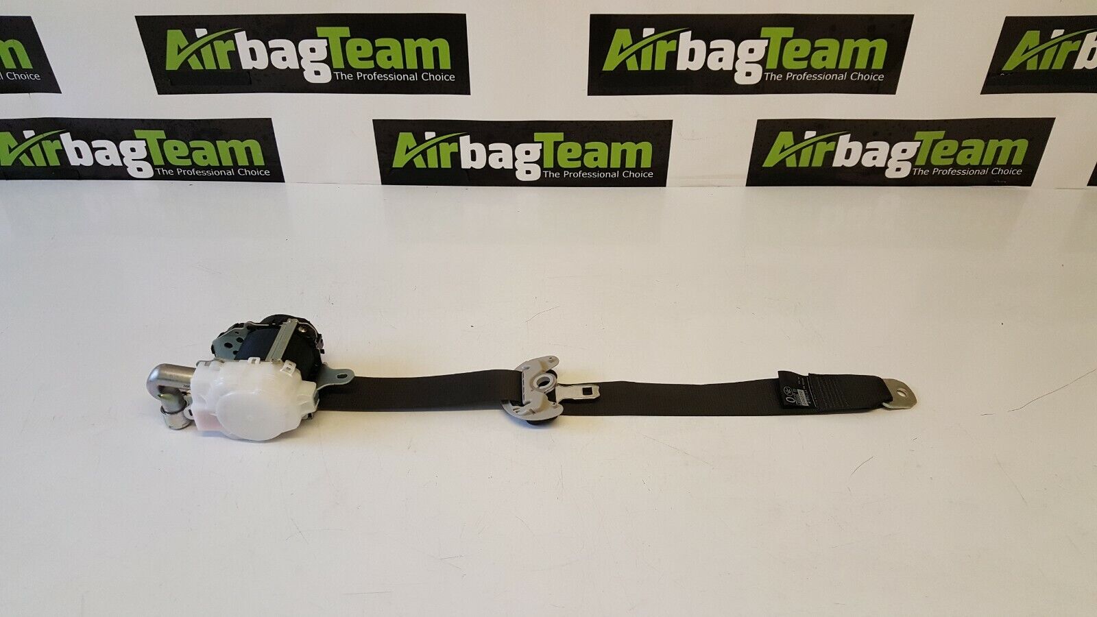 Lexus-GS500-2016-Onwards-Driver-Side-Front-Seatbelt-OS-255780646343