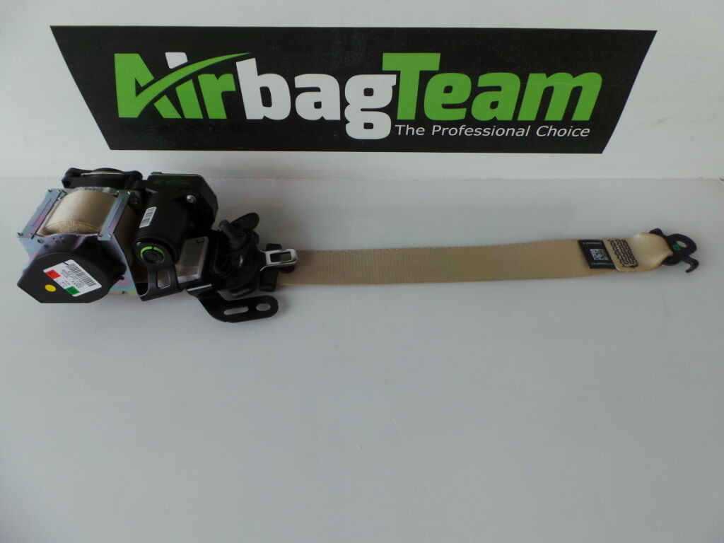 Rolls-Royce-Ghost-2016-Onwards-Passenger-Side-SeatBelt-Pre-Tensioner-NS-CREAM-255762415773