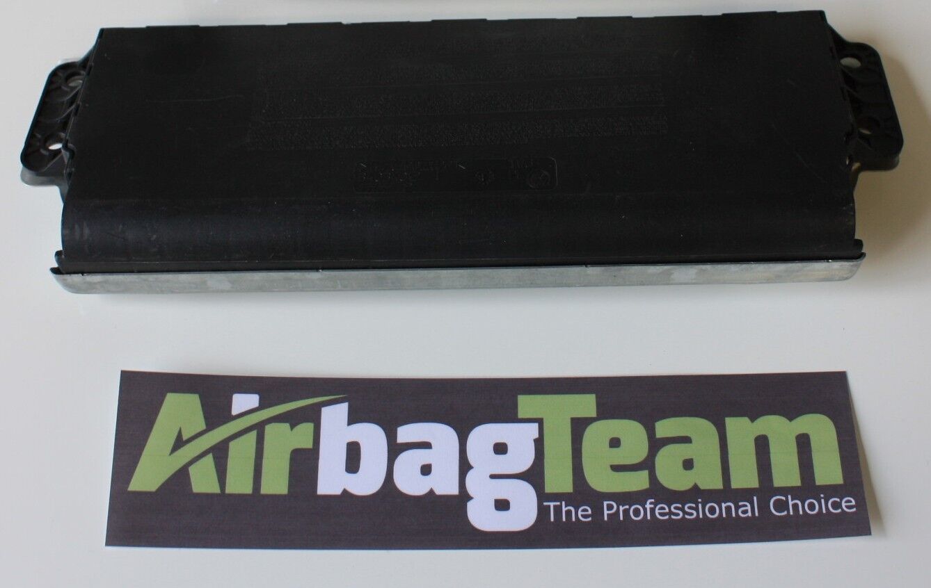 VW-Volkswagen-Golf-MK6-Knee-Airbag-255970622433