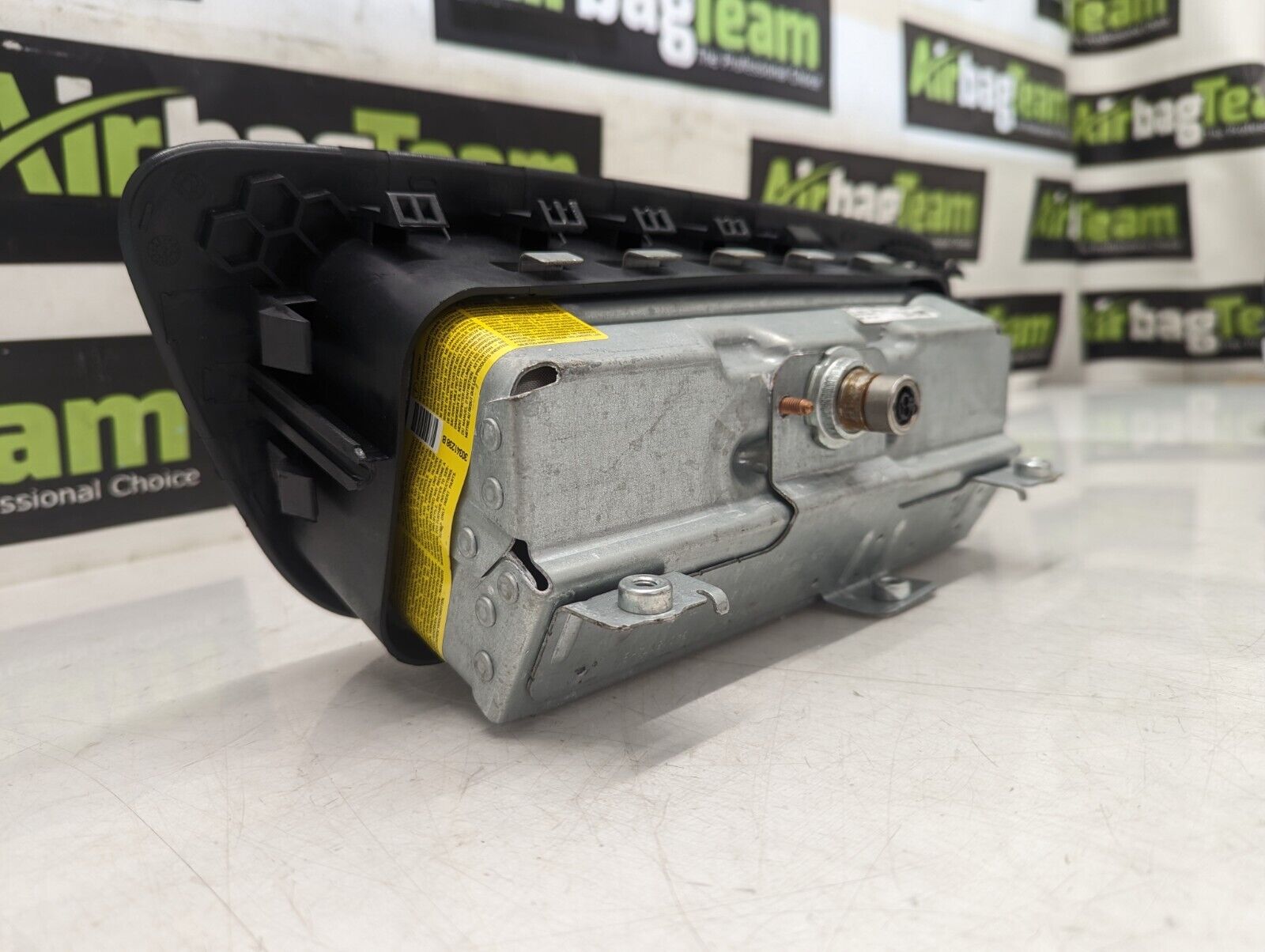 VW-Volkswagen-Polo-2014-2017-NSF-Nearside-Passenger-Front-Airbag-255972238953-3