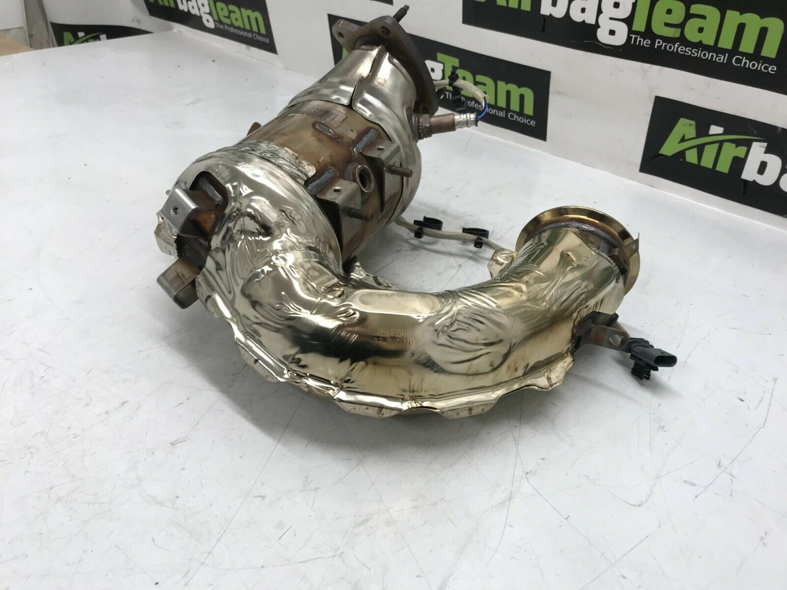 Volvo-XC40-2018-On-20L-Petrol-Mild-Hybrid-B4204T6-Catalytic-Converter-31493350-255391043413-3