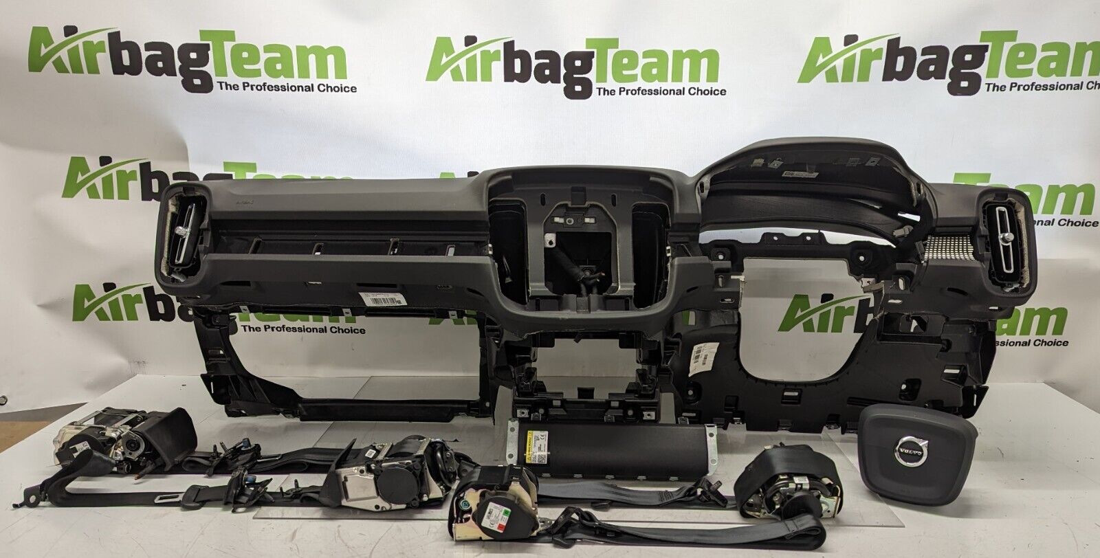 Volvo-XC40-2018-On-Airbag-Kit-Driver-Passenger-Dashboard-Seatbelt-Repair-Service-256103337863