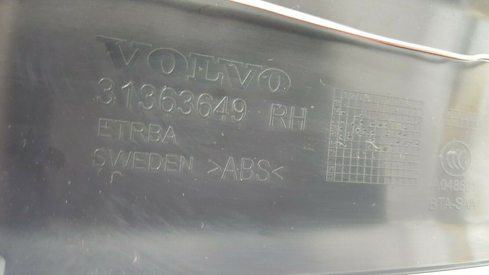 Volvo-XC90-2015-On-R-Design-Front-Driver-Side-Door-Kick-Plate-31363649-255842833853-5