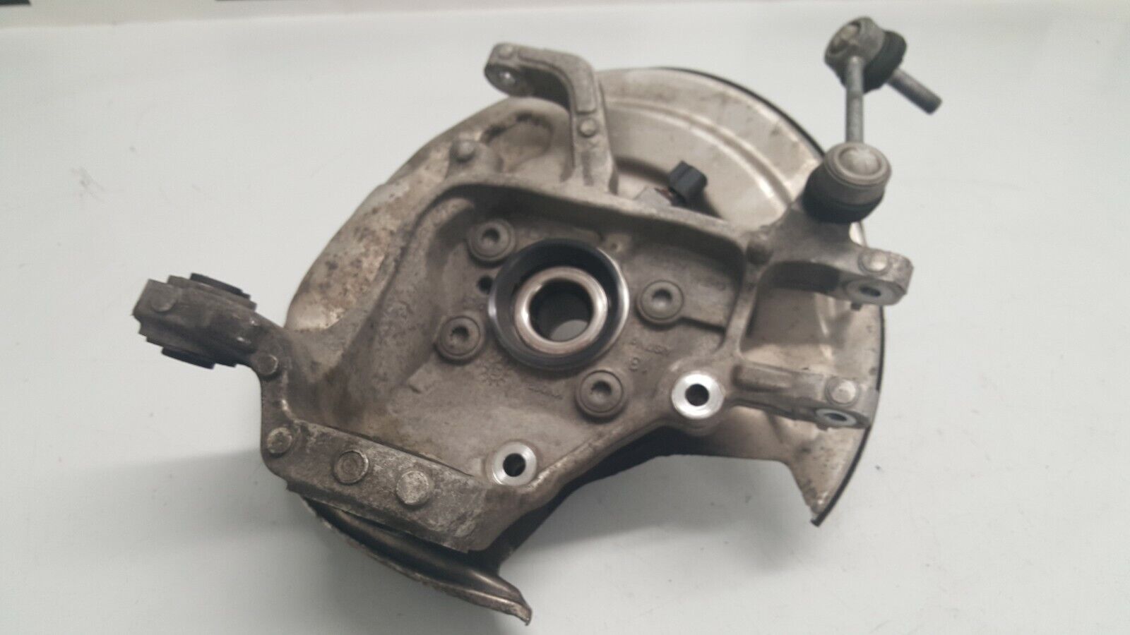 Volvo-Xc90-MK2-2015-Onwards-NSR-Nearside-Passenger-Rear-Wheel-Hub-254970284383-3