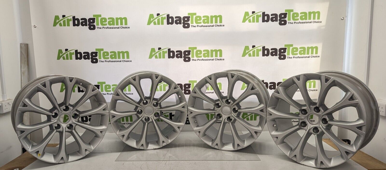 Aston-Martin-Vantage-2018-Onwards-4-X-20-Inch-Alloys-Silver-10-Spoke-Bolt-5X128-255970436714