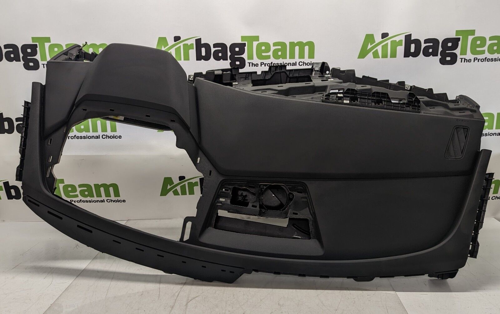 Audi-Q4-E-Tron-2021-Onwards-Dashboard-266215827054