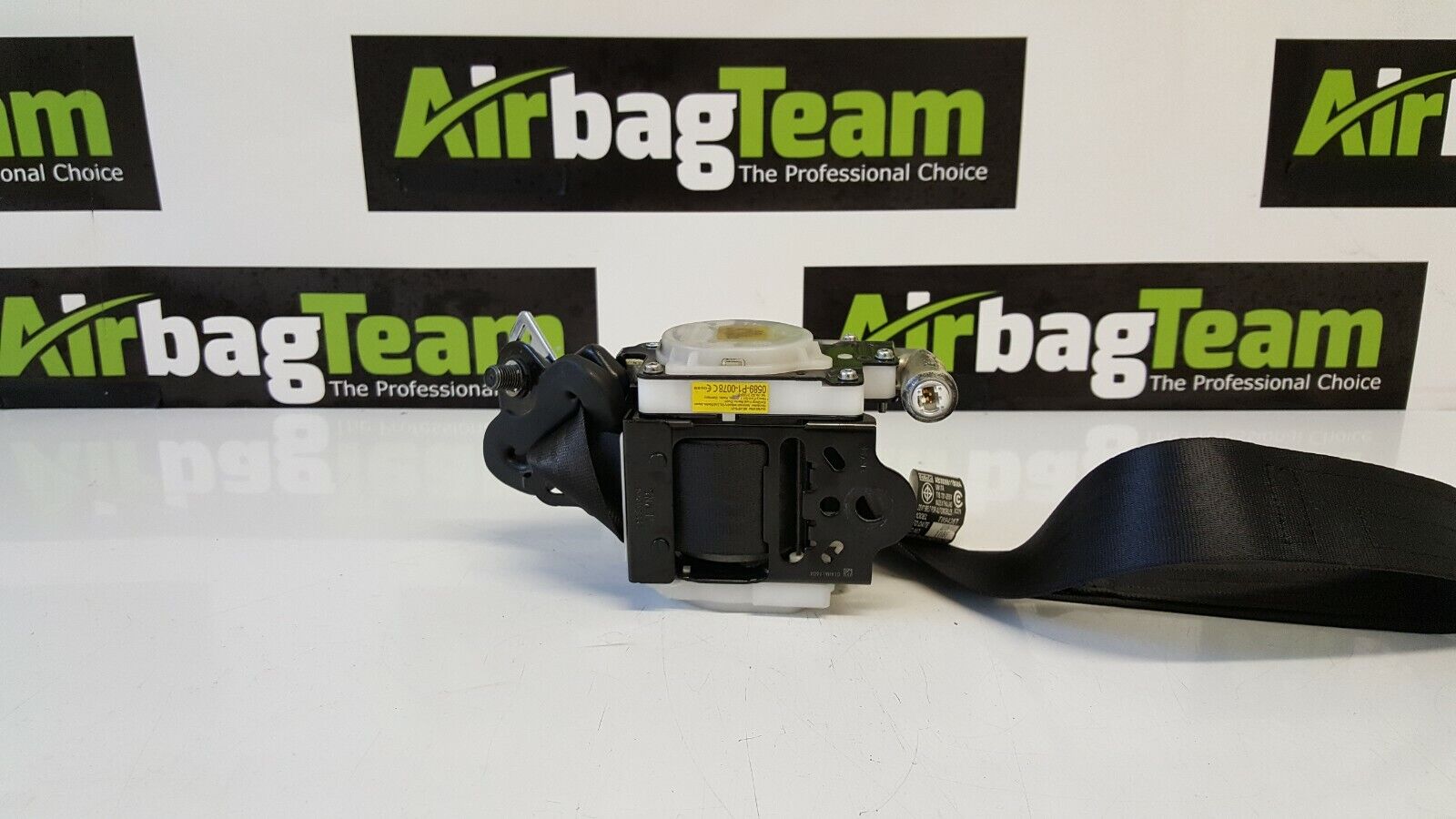 Ford-Ranger-2016-Onwards-OSF-Offside-Driver-Front-Seatbelt-265270277684-2