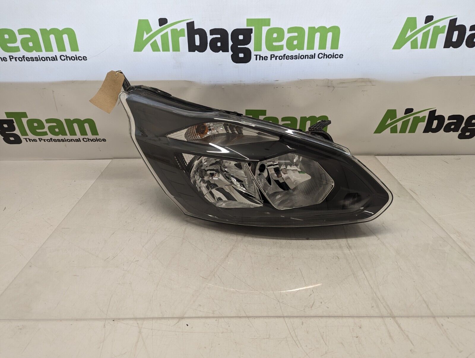 Ford-Transit-2012-2018-OSF-Offside-Driver-Front-Halogen-Headlight-BK2113W029AJ-256111766514