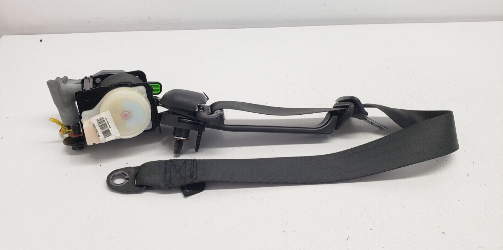Hyundai-Veloster-2012-Onwards-OSF-Offside-Driver-Front-Seatbelt-265923650154