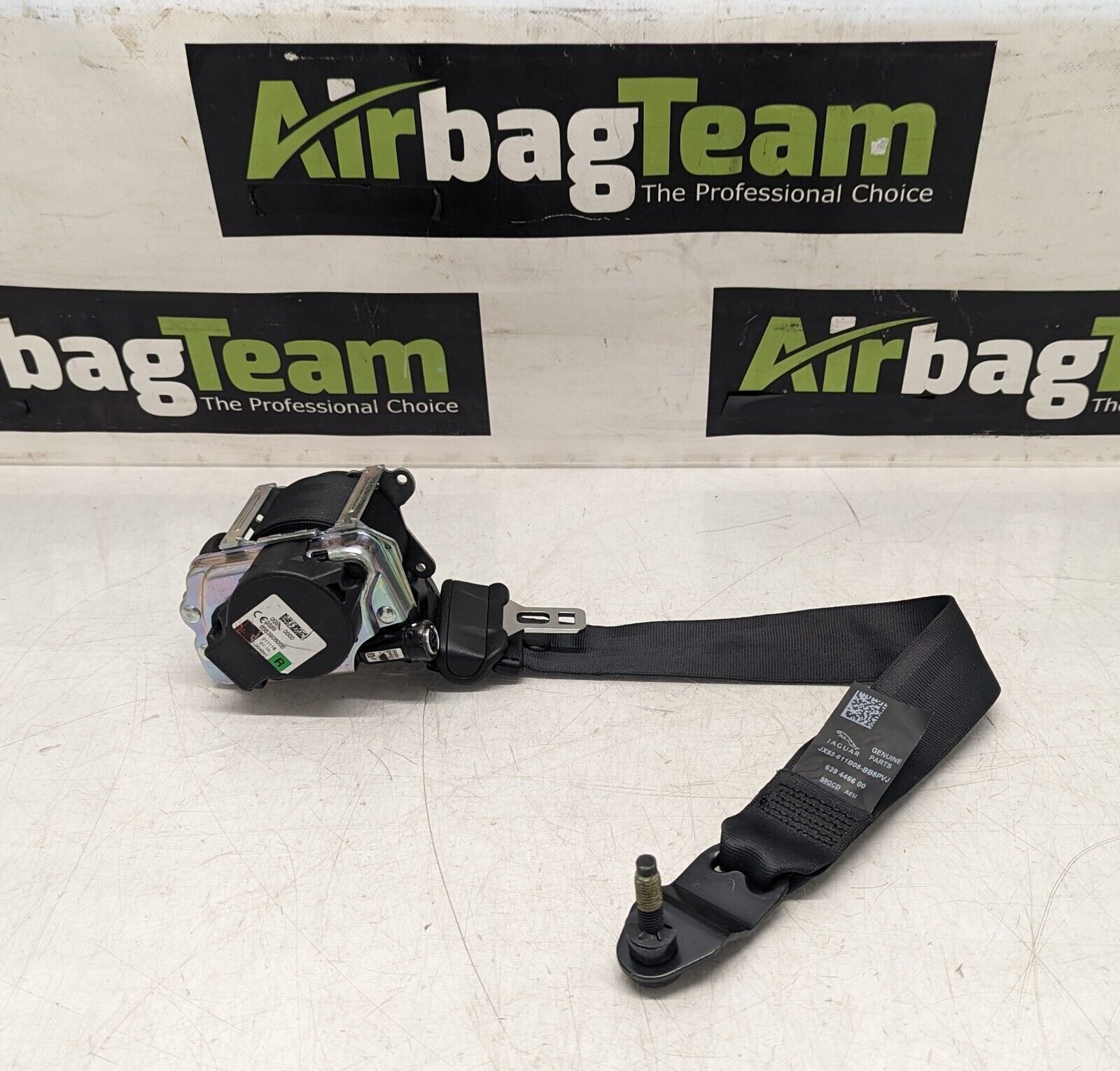 Jaguar-F-Type-Coupe-2013-Onwards-Driver-Side-Front-Seatbelt-OS-256137866764
