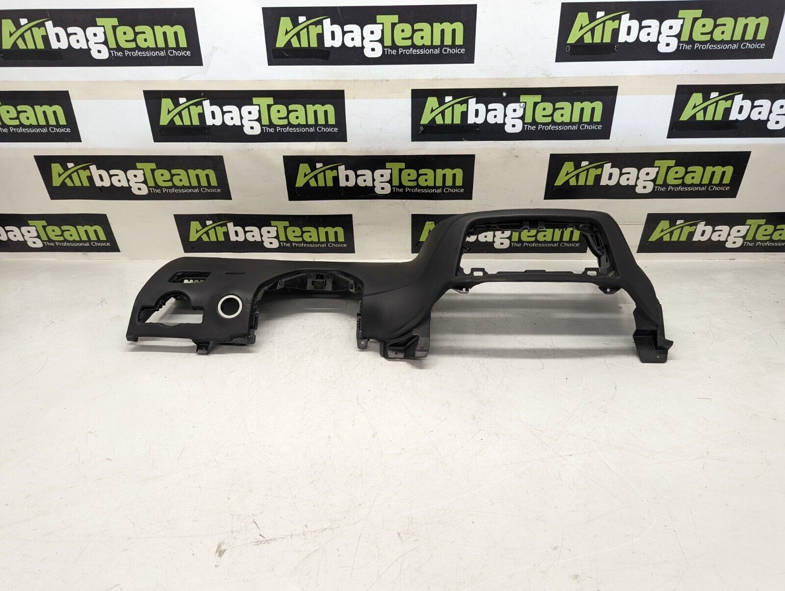 Mercedes-GL-Class-2012-2019-Dashboard-OSF-Offside-Leather-Lower-Trim-A1666802687-255331389694