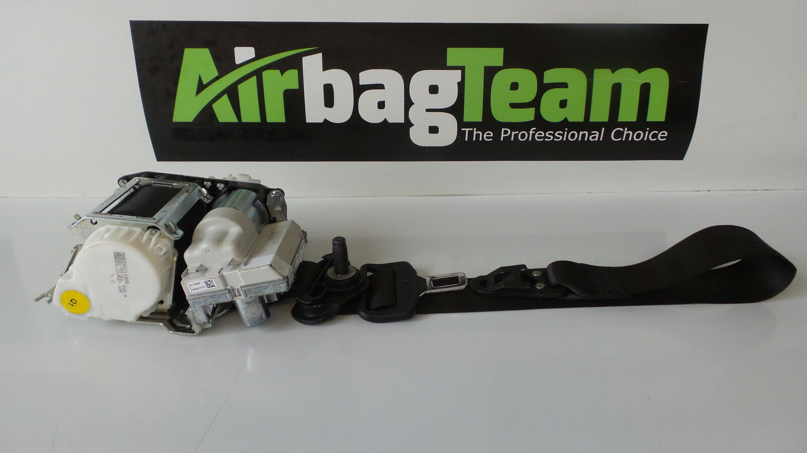 Mercedes-SLK-W172-2011-2020-OSF-Offside-Driver-Front-Seatbelt-255758949134