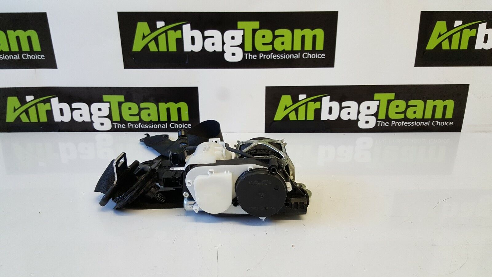 BMW-7-Series-G11-G12-2015-Onwards-Passenger-Side-Front-Seatbelt-NS-255764282185-4