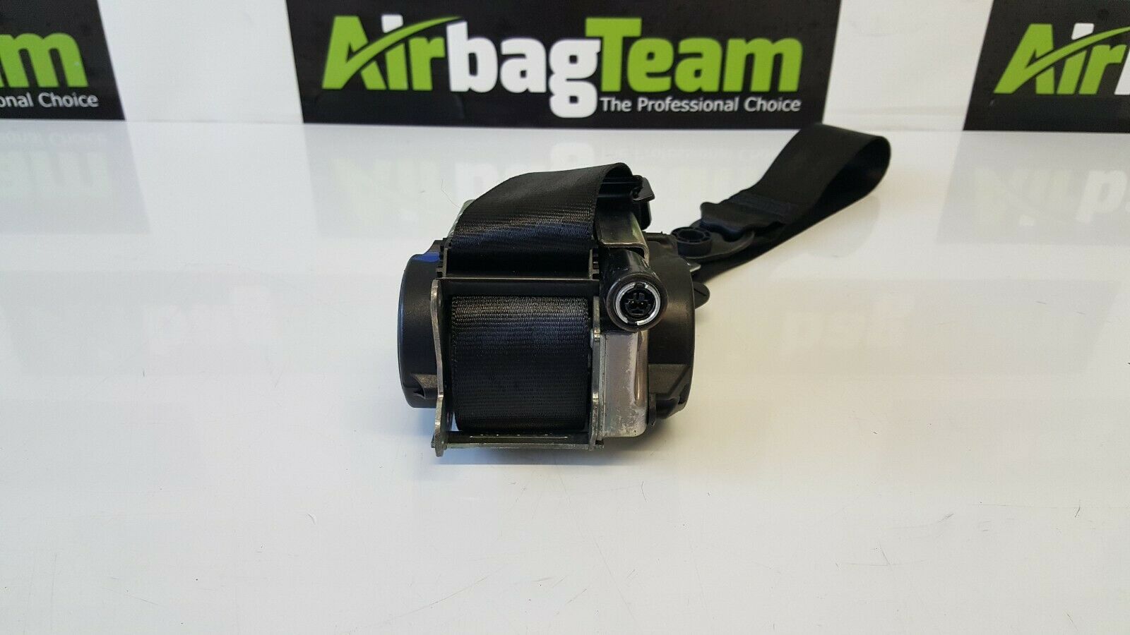 Jaguar-XE-2015-Onwards-Passenger-Side-Front-Seatbelt-NS-254455172095-2