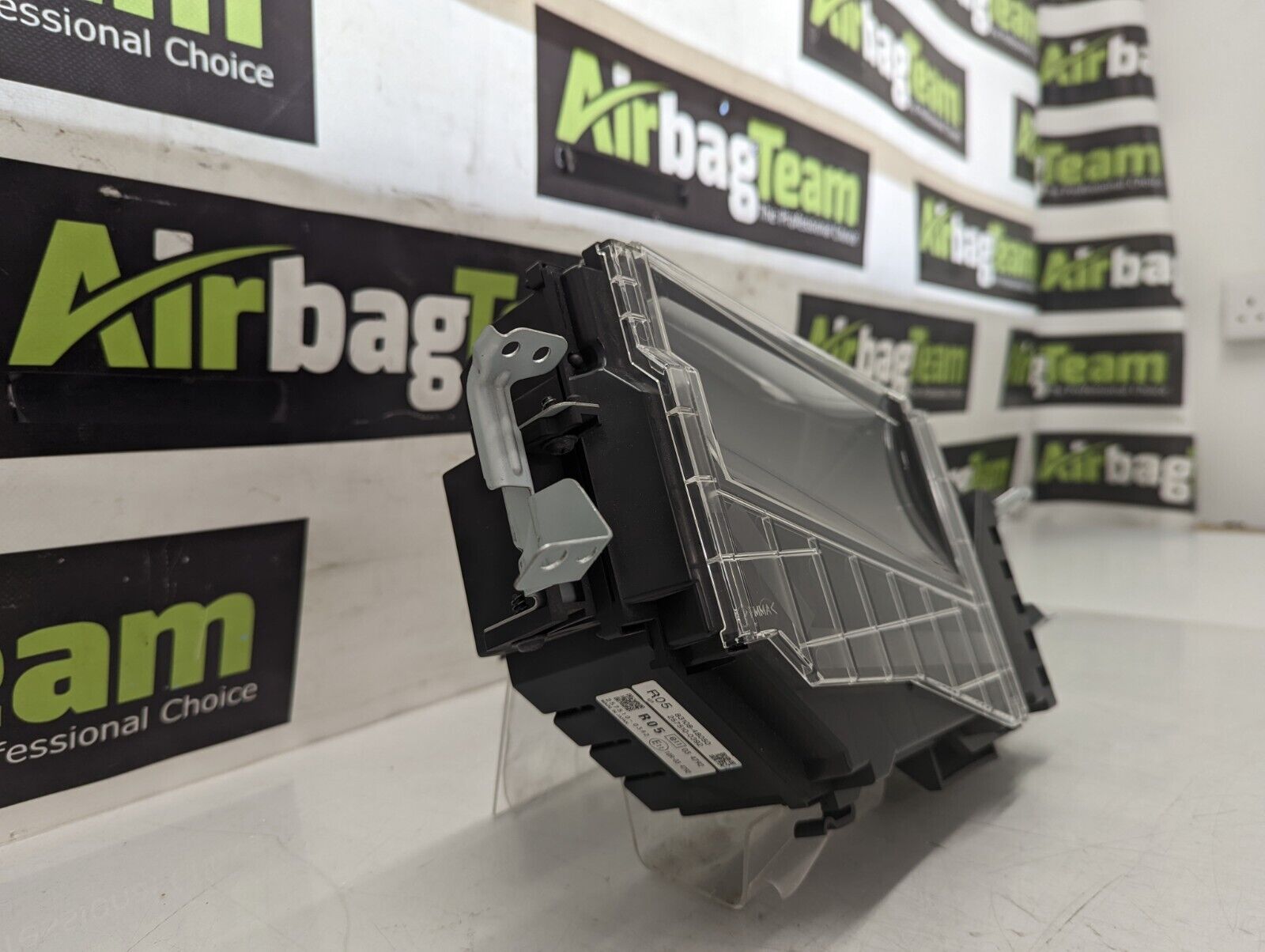 Lexus-RX450H-2009-2016-HUD-Heads-Up-Display-8310848050-255678090335-3