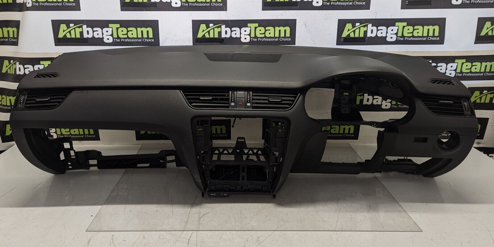 Skoda-Octavia-2013-2019-Dashboard-266093843495