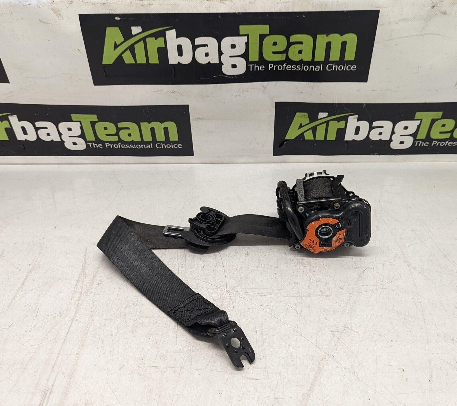 VW-Volkswagen-Golf-Mk7-2013-2019-OSF-Offside-Driver-Standard-Front-Seatbelt-266498154495