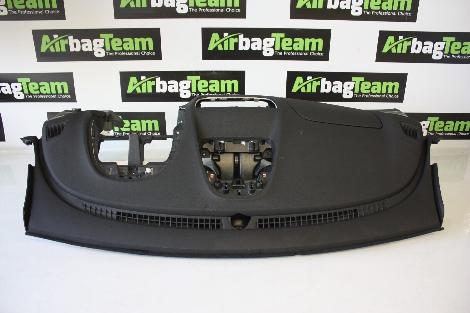 Vauxhall-Mokka-2012-2016-Dashboard-266111081105