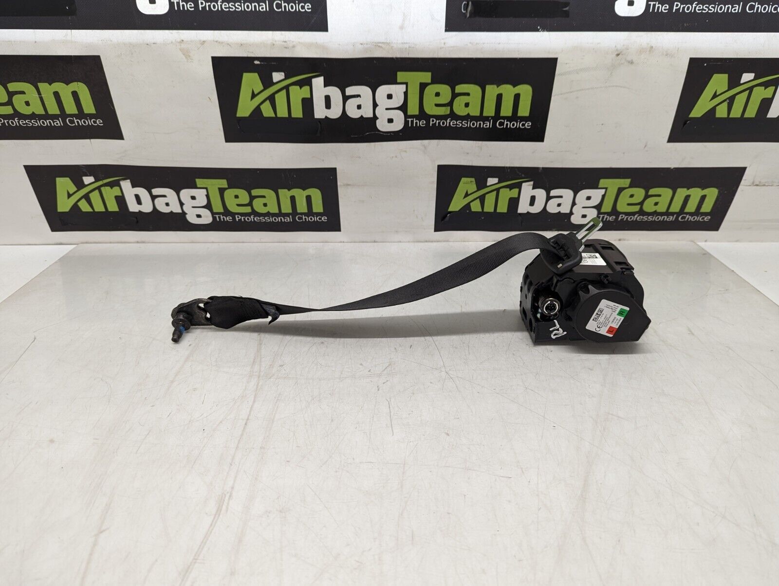 BMW-iX-2021-Onwards-OSR-Offside-Driver-Rear-Seatbelt-266026162876