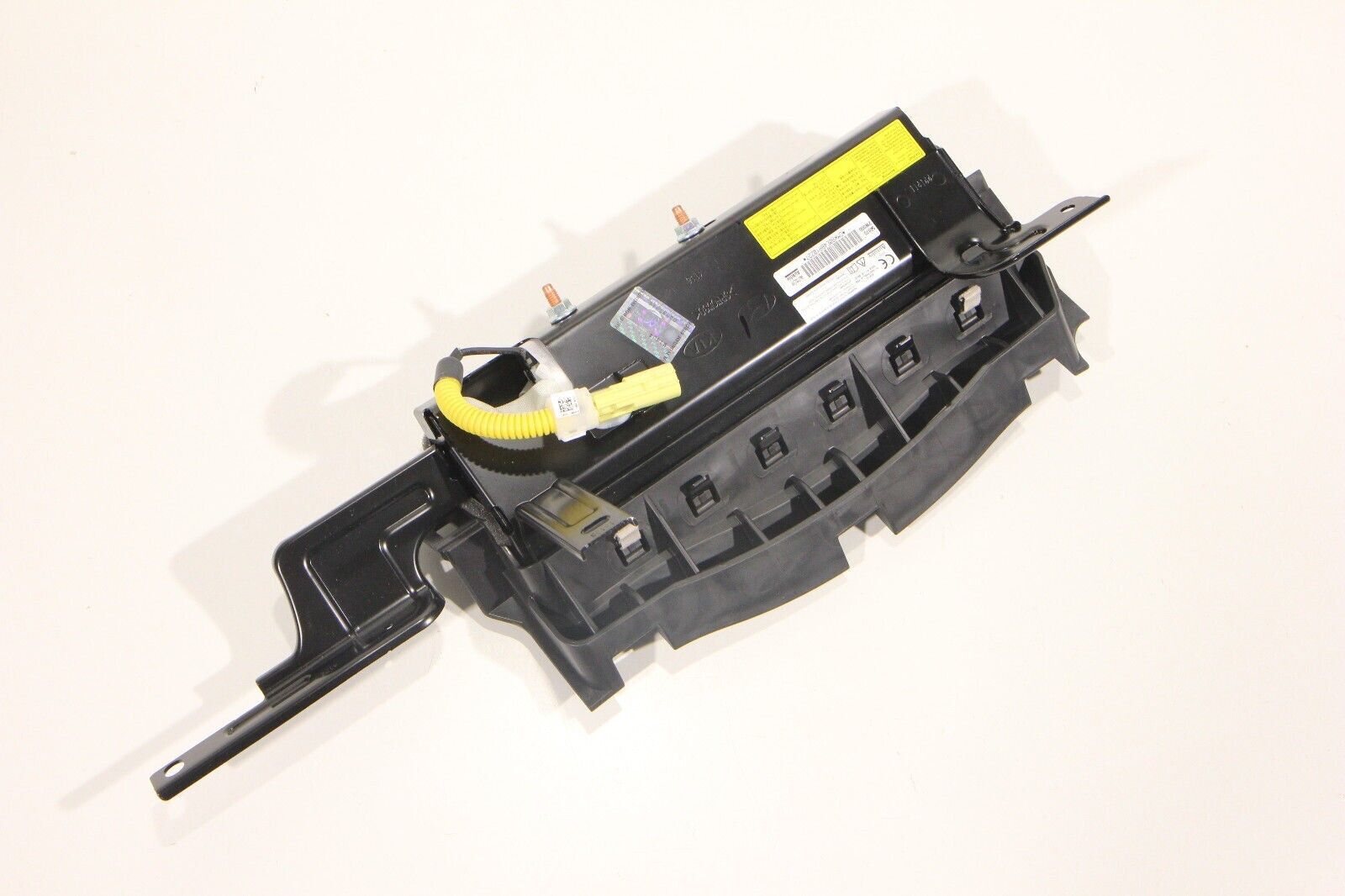 Hyundai-Santa-Fe-2012-2018-Knee-Airbag-266631305756