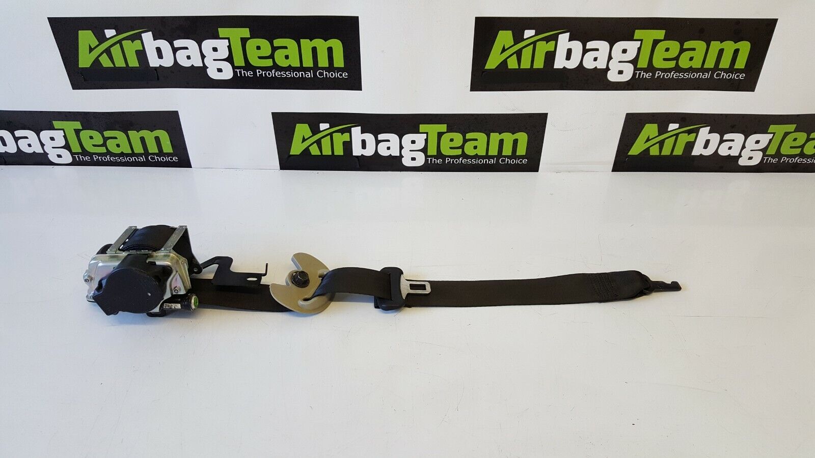 Kia-sportage-2016-2021-Driver-Side-Front-Seatbelt-OS-255764282186