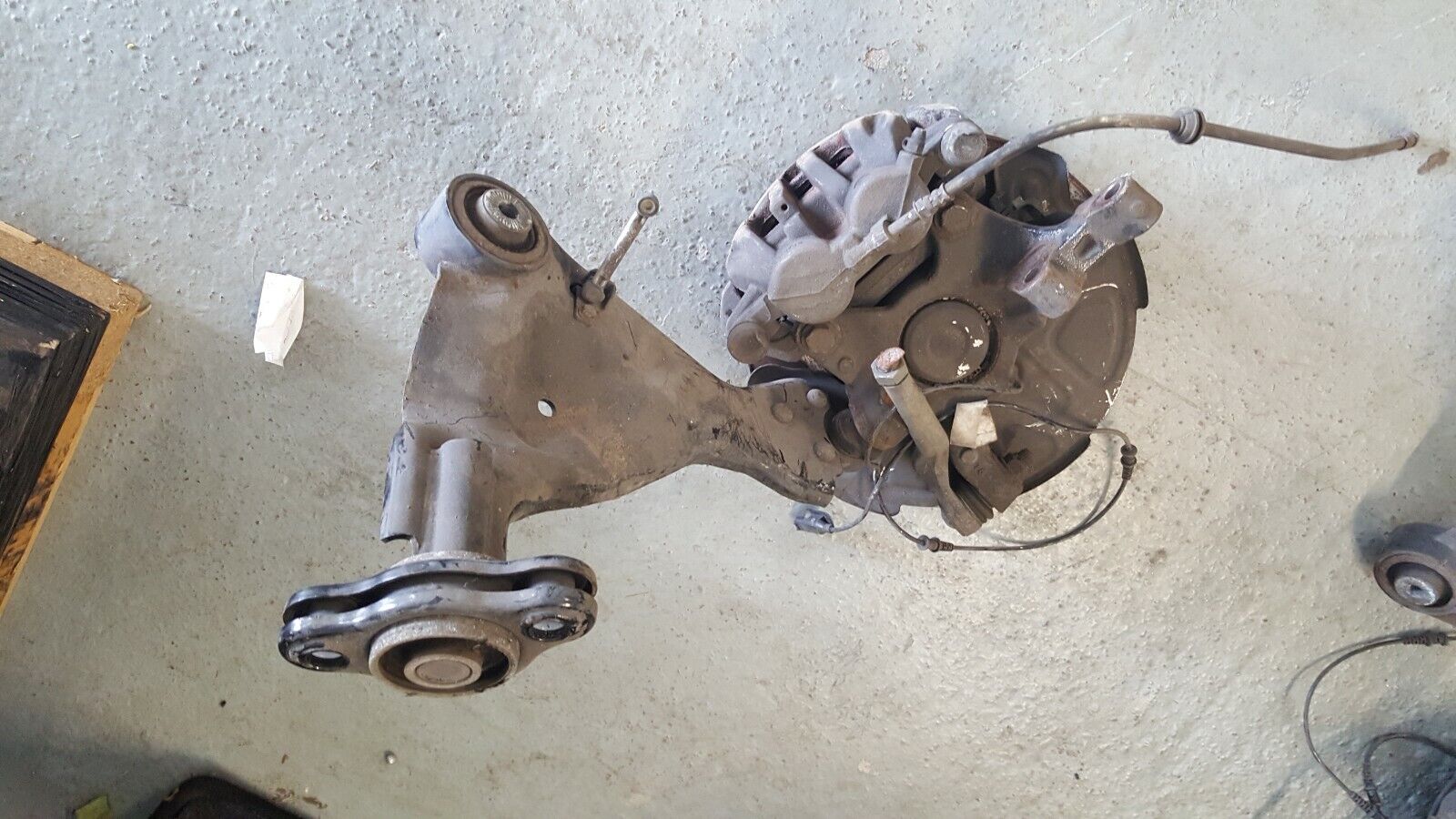 Mercedes-V-Class-Vito-W447-2016-On-Front-Hub-Driver-Side-255079011256