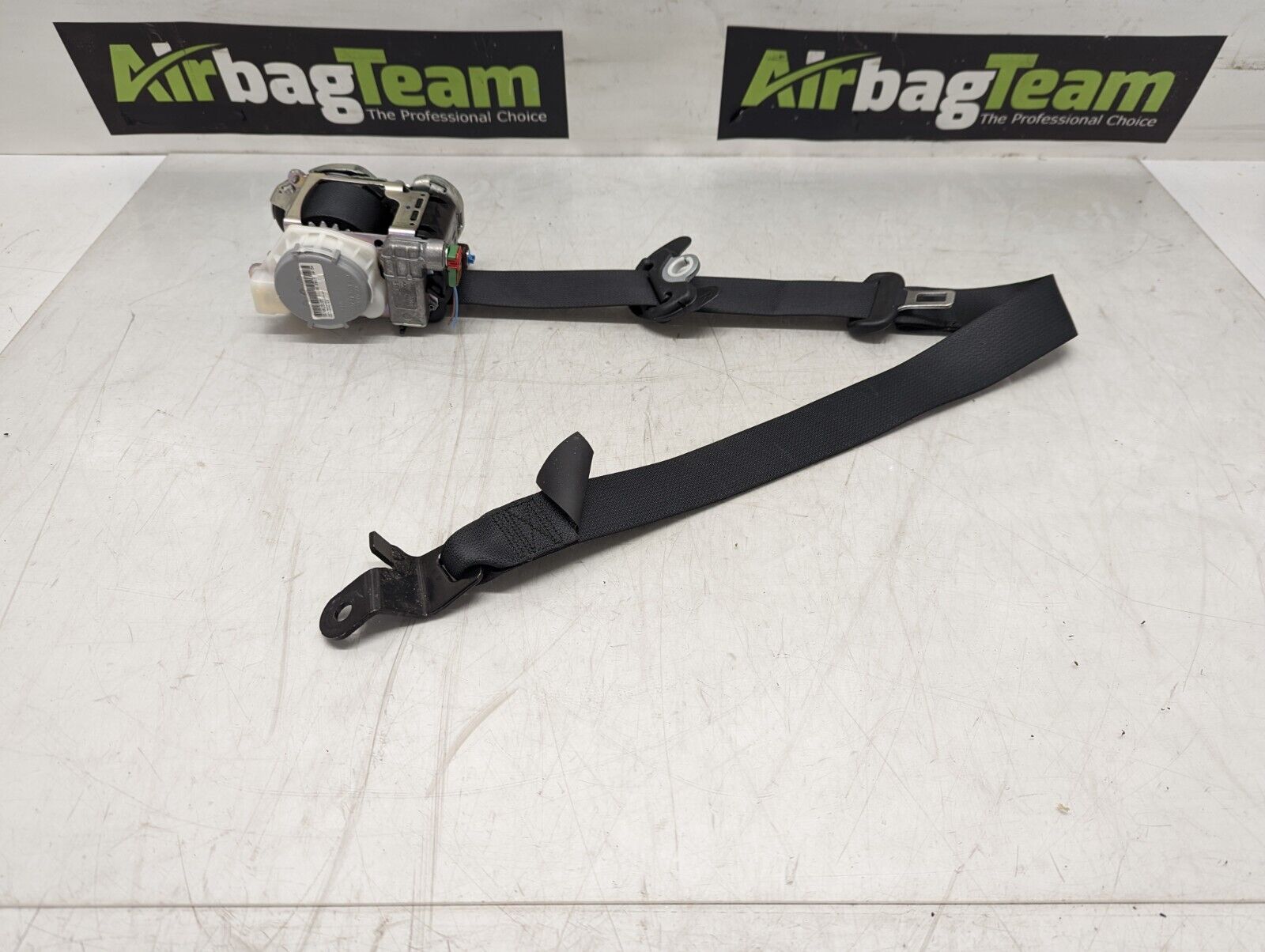 Renault-Kadjar-2015-Onwards-NSF-Nearside-Passenger-Front-Seatbelt-255934282546