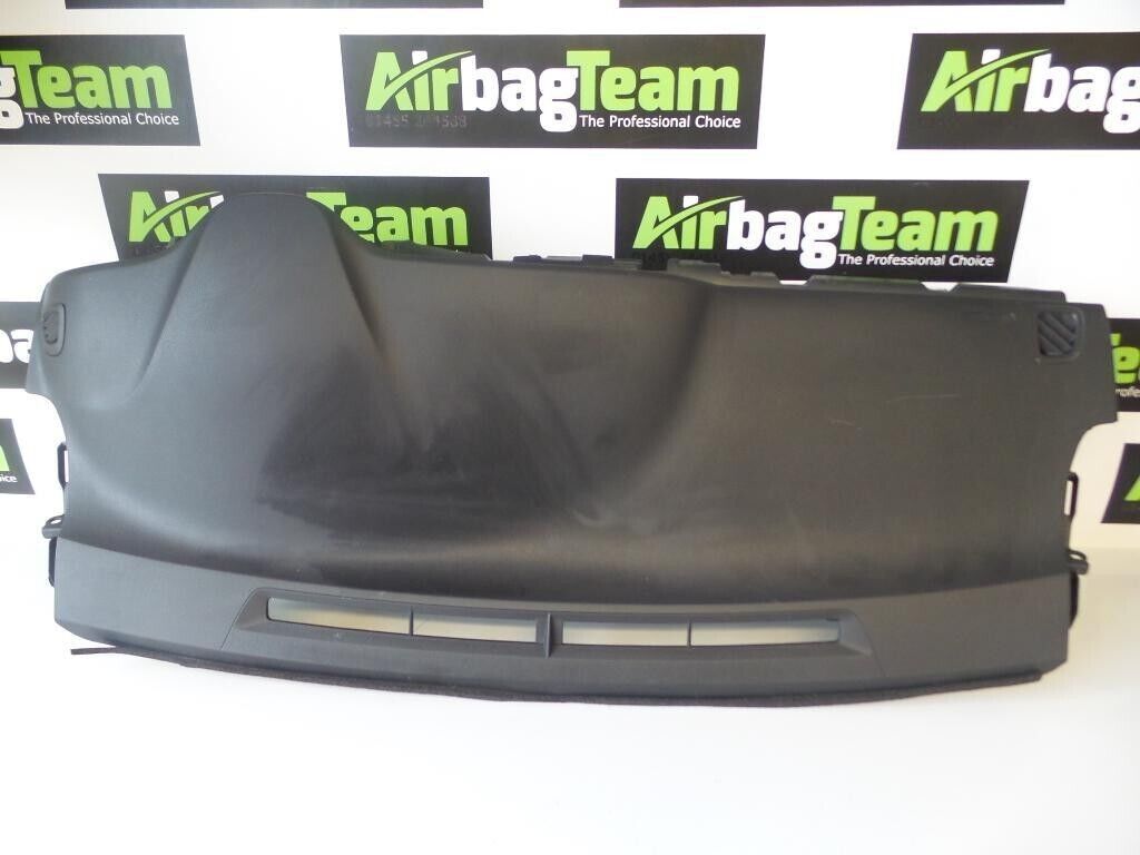 Toyota-Yaris-2015-2020-Dashboard-255948642366